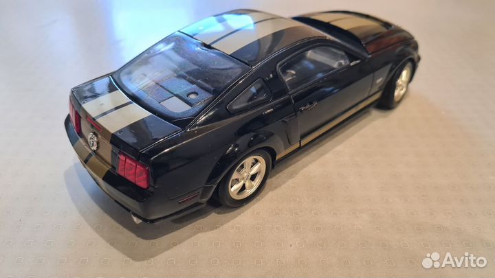 Коллекционная модель 1/18