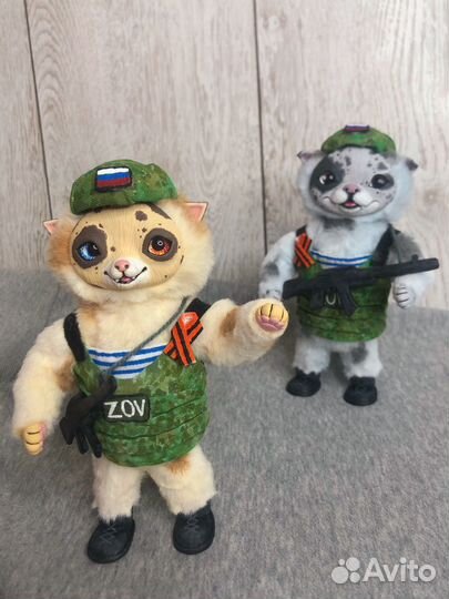 Собаки вояки. Игрушка в смешанной технике