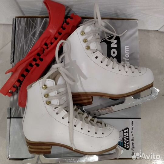 Профессиональные коньки Jackson Elle 26.5