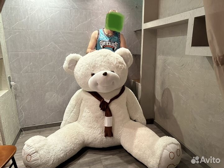 Большие плюшевые медведи