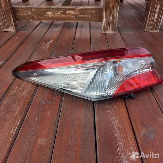 Фонарь задний