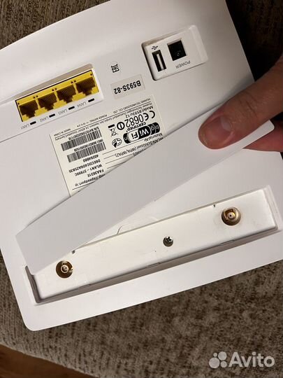 Роутер wi-fi с sim картой Huawei B593s-82