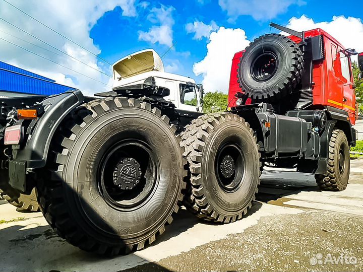 МАЗ 643228-8570-052, 2023