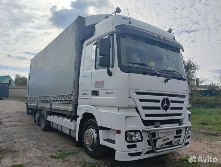 Mercedes Benz Actros 2544