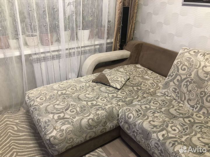 Угловой диван