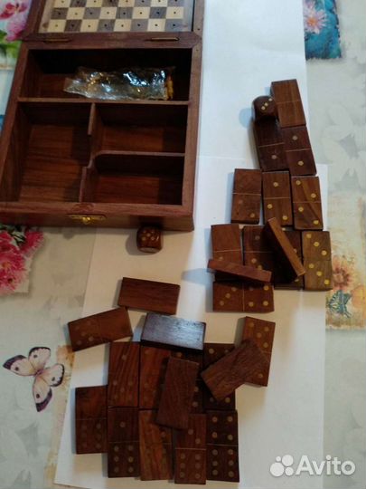 Игровой набор (домино и шахматы)