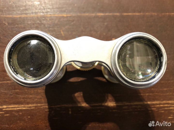 Перламутровый театральный бинокль E. Krauss