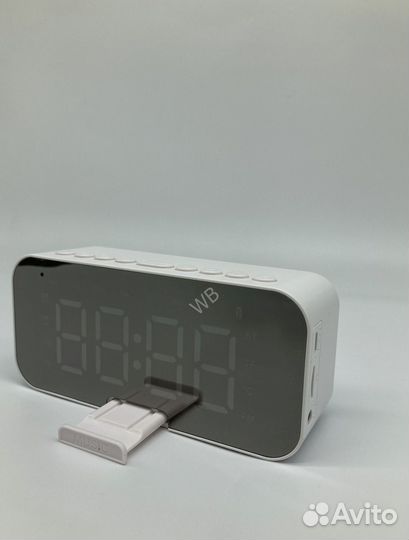 Часы с будильником