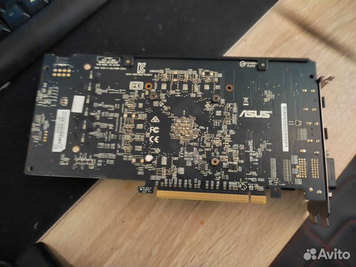 Видеокарта Asus Rog Strix RX 570 4gb Gaming