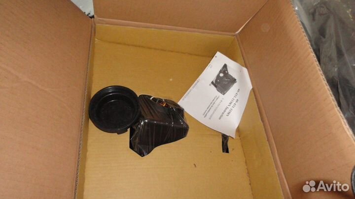 Фара передняя левая Ford Fusion 2005