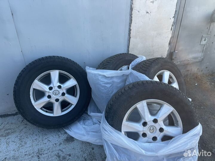 Nokian Tyres Hakkapeliitta 8 SUV 285/60 R18