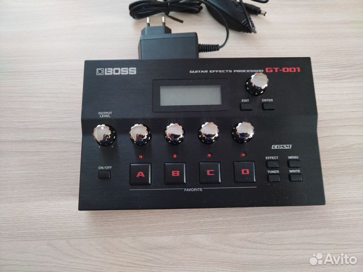 Гитарный процессор Boss GT-001