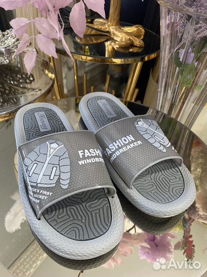 Шлепки мужские