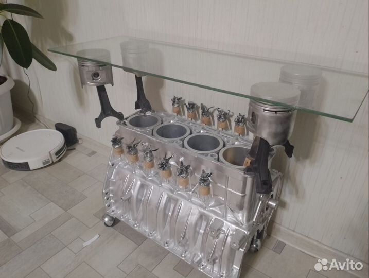 Эксклюзивный стол
