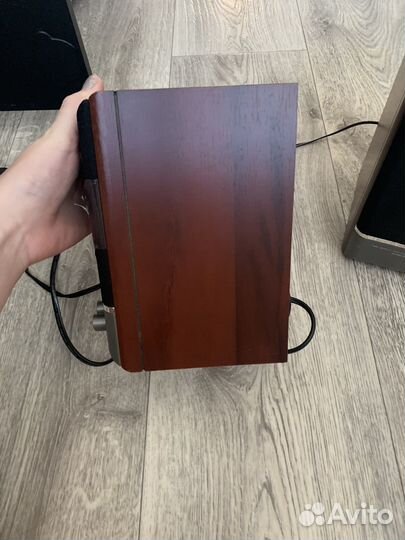 Колонки для компьютера почти новые