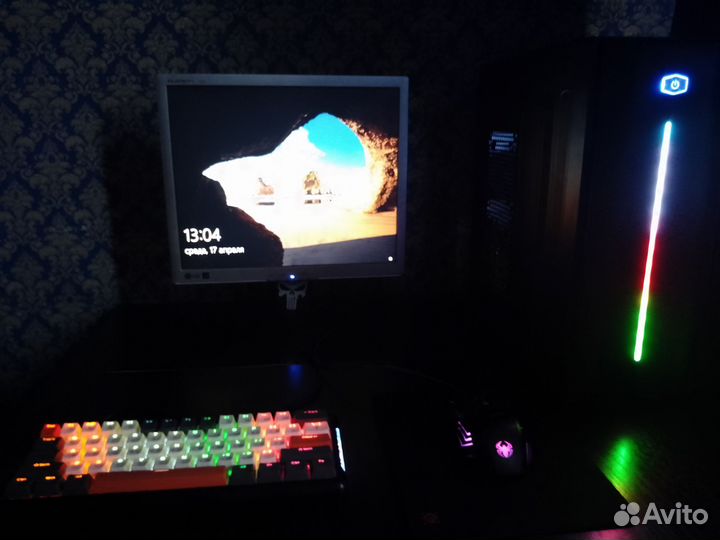 Продаю компьютер, монитор, клавиатуру, мышку