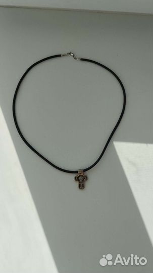 Серебряный крест