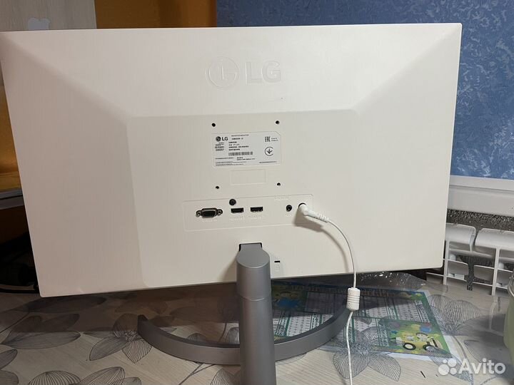 Монитор LG 24MK600M