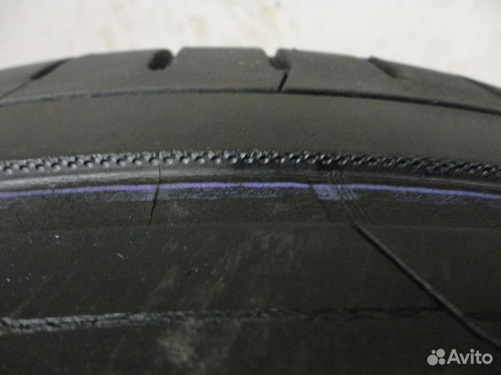 Nokian Tyres Hakka Black SUV 265/45 R21