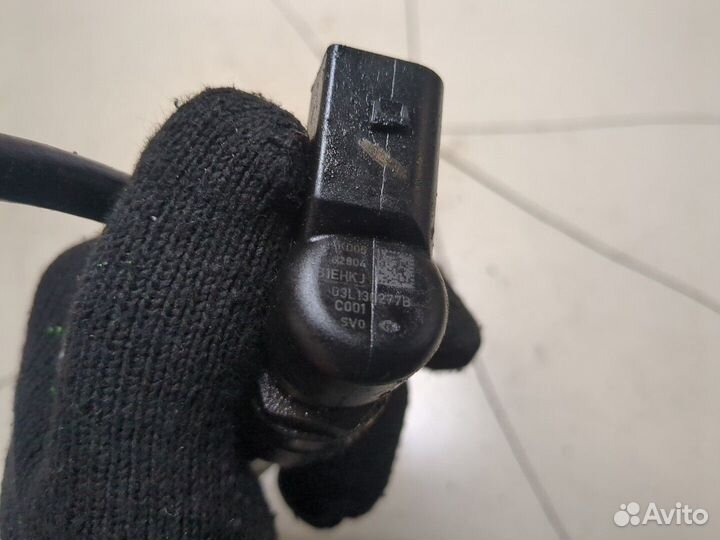 Форсунка топливная Volkswagen Jetta 6, 2011