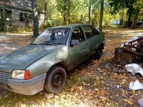 Opel Kadett 1.3 MT, 1985, 79 000 км, с пробегом, цена 83 900 руб.