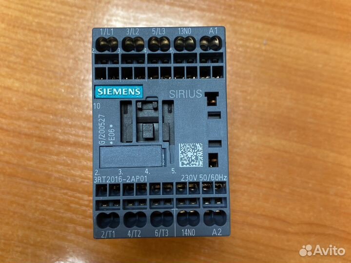 Контактор siemens 3RT2016-2AP01