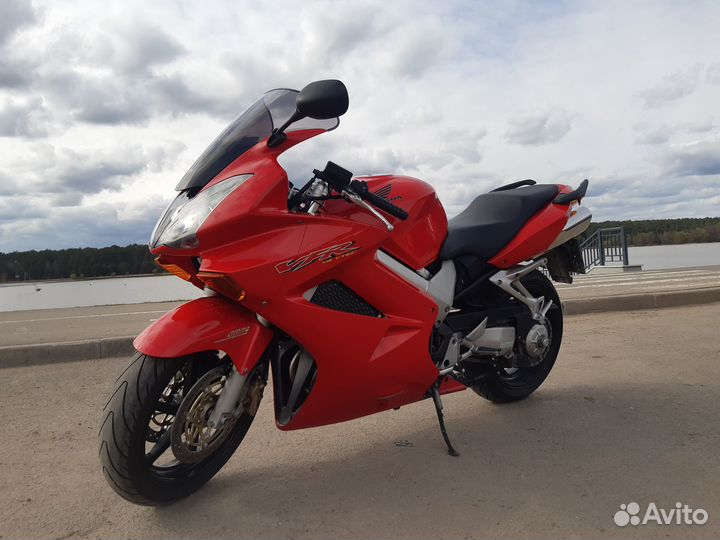 Honda VFR 800