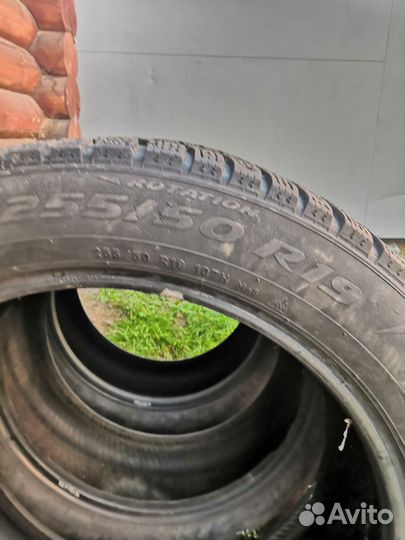 Pirelli Ice Zero 255/50 R19