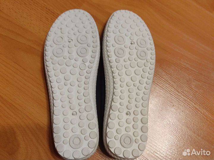 Слипоны. Размер 41.Новые