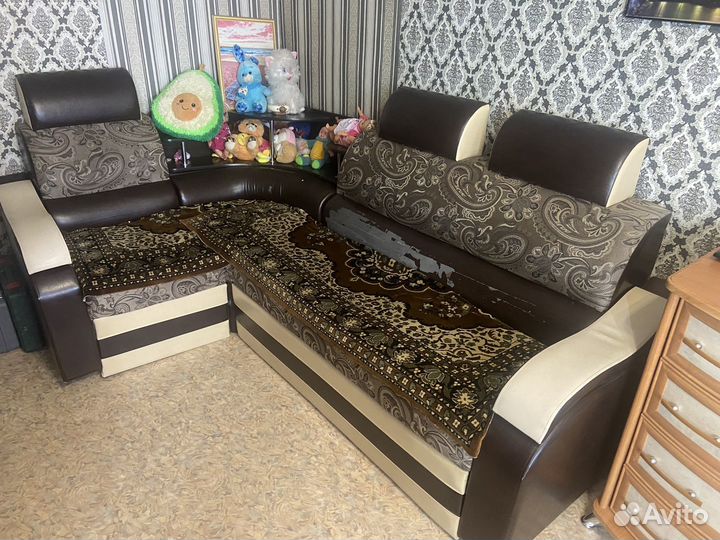 Диван и кресло