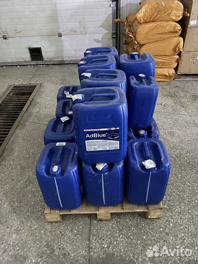 Канистра пластиковая 20 литров