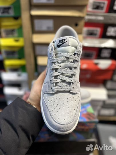 Кроссовки Nike Dunk low