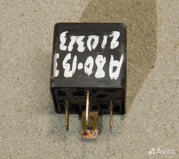 Реле 0332014156 Audi 80 B3