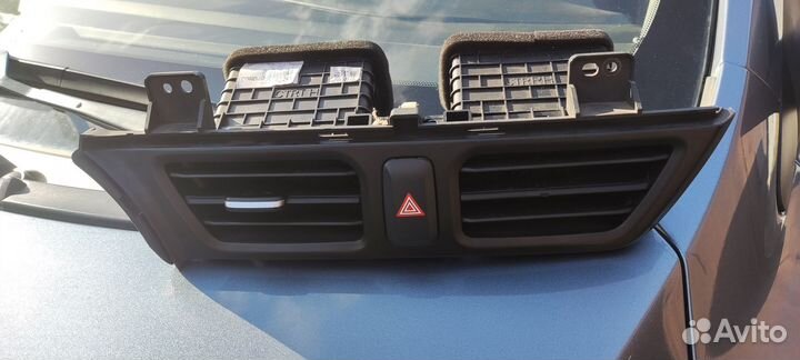 Дефлектор воздуховода kia rio 3