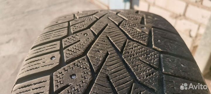 Gislaved NordFrost 100 235/55 R17