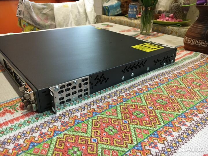 Сетевой коммутатор Cisco WS-C3750E-24PD-S