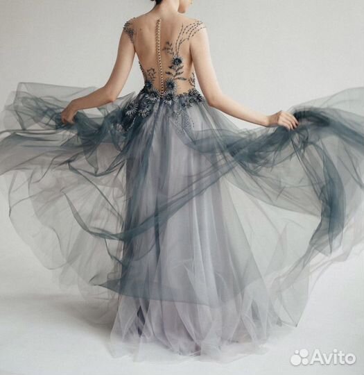 Вечернее дизарнейское платье от Анны Елагиной