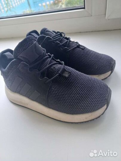 Кроссовки adidas оригинал