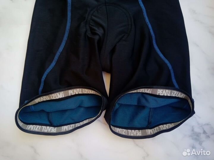 Велосипедные шорты с памперсом Pearl iZUMi