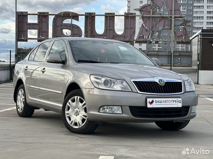 Skoda Octavia 1.8 AT, 2011, 178 119 км