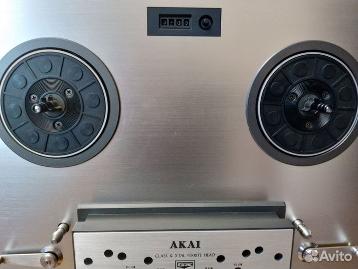 Катушечный магнитофон Akai GX-266D