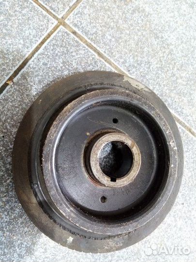 Шкив коленвала Nissan Avenir 1 (W10)