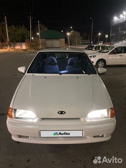 Белый ваз 2114