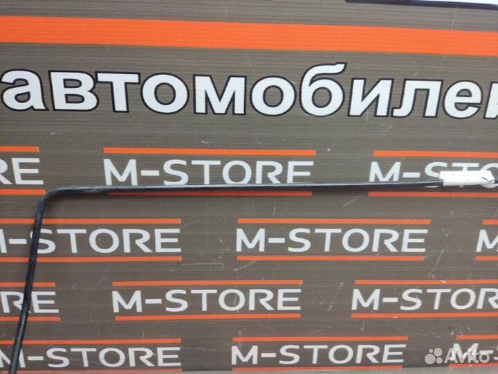 Патрубок системы охлаждения передний Mercedes-Benz