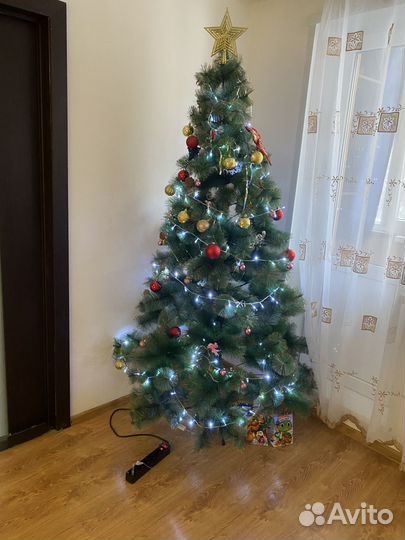 Ель искуственная