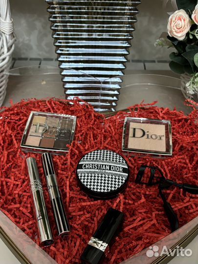 Косметика Dior