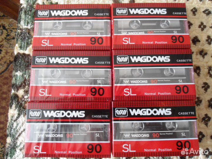 Аудиокассеты, кассеты с записью и VHS