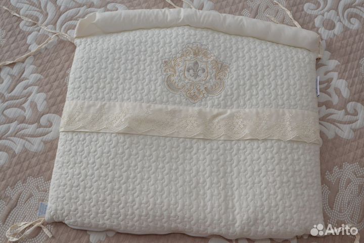 Бортики в кроватку