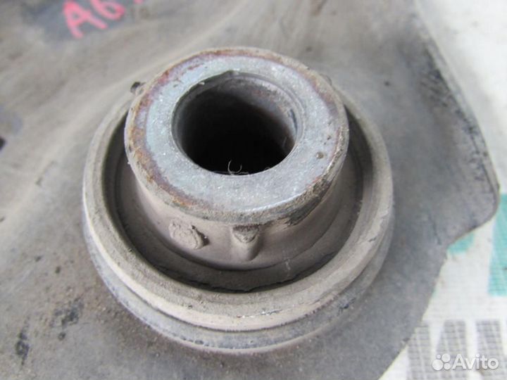 Рычаг передний левый для Renault Fluence 2010