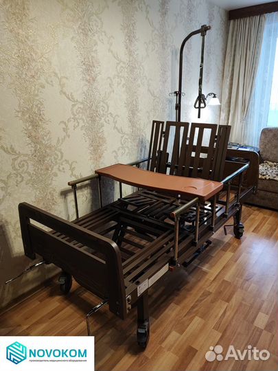 Медицинская кровать с туалетным устройством